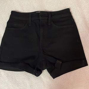 Black Jean shorts!